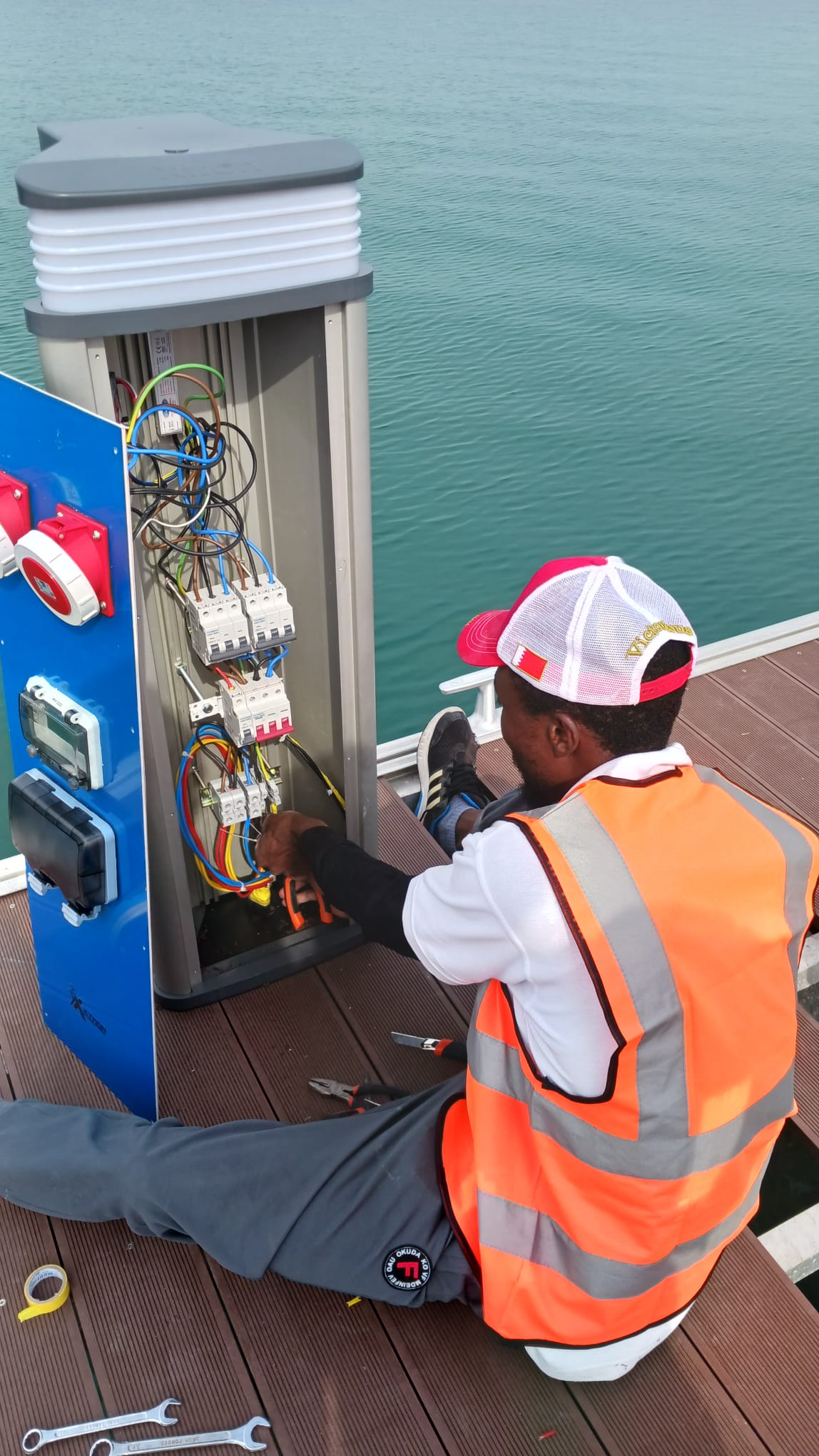 Specialized Lighting Installation - Floating Construction, Diyar Al Muharraq image 2