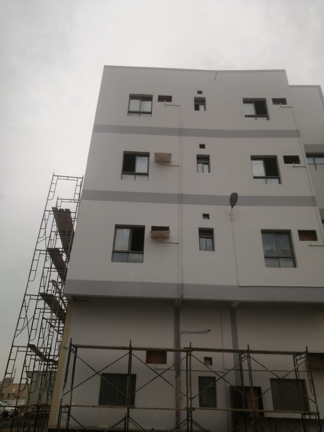 Commercial Office Building - Isa Town image 5